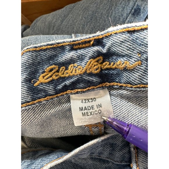 Eddie Bauer size 40X30 medium wash zip front straight leg jeans FLAW - Picture 6 of 9
